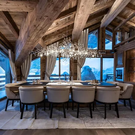 Mountain Chalet - Luxurious בקתה